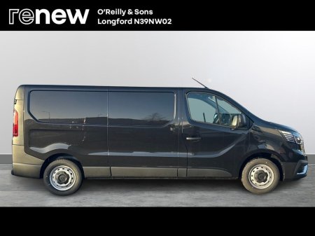 2025 Renault Trafic SL28 Start 130bhp €30,195