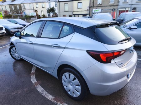 2021 Opel Astra 2021 Opel Astra AA Approved 1 Year Warranty €13,950 thumbnail