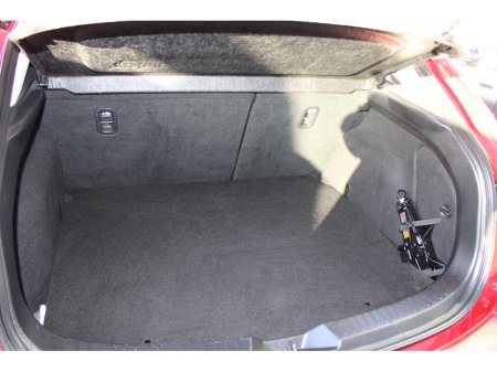 2014 Mazda Mazda3 2.0 SKYACTIV-G SE-L NAV AUTO €8,750 thumbnail