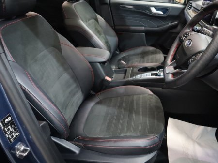 2023 Ford Kuga - thumbnail 25