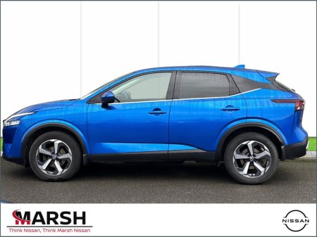2023 Nissan Qashqai 1.3 MILD HYBRID SV PREMIUM 5DR €28,925 thumbnail