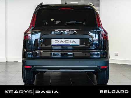 2026 Dacia Jogger TCe 110 Expression DEMO €30,510 thumbnail