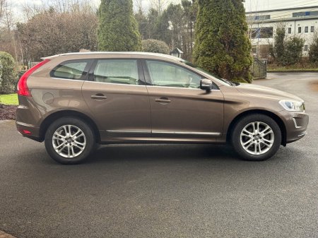 2015 Volvo XC60 - thumbnail 8