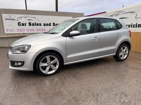 2013 Volkswagen Polo CL 1.2 MANUAL 5SPEED 70HP 5DR €8,750 thumbnail