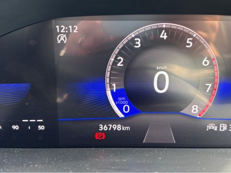 2023 Volkswagen T-Roc - thumbnail 5