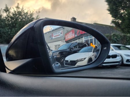 2017 Volkswagen Golf ( 172 REG LEATHER FULL LEATHER SEATS ELECTRIC MEMORY SEATS NAVI VIRTUAL CLOCKS ANDROID AUTO CARPLAY BLIND SPOT REAR TRAFFIC ASSIST ROAD SIGN RECOGNIZING LANE ASSIST LOW TAX BAND €17,500 thumbnail