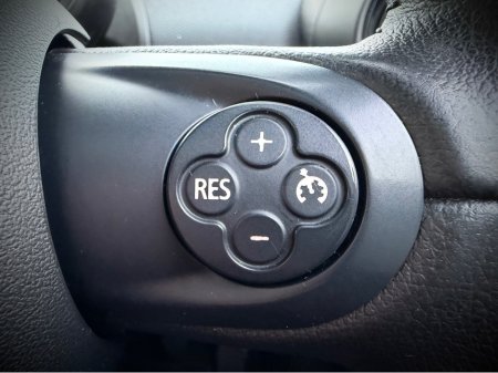 2016 MINI Countryman 1.6 Diesel Business Edition 5dr. €11,900 thumbnail