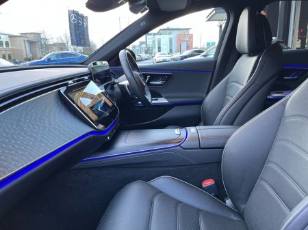 2024 Mercedes-Benz E Class E 300DE AMG Line Plus Saloon €69,950 thumbnail