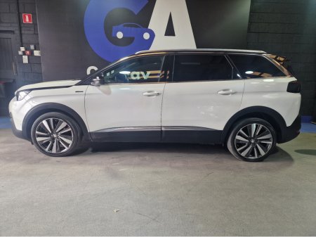 2019 Peugeot 5008 - thumbnail 5