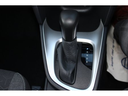 2023 Toyota Yaris Cross 1.5 Hybrid CVT Luna Sport €28,950 thumbnail