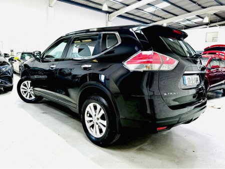 2017 Nissan X-Trail - thumbnail 14