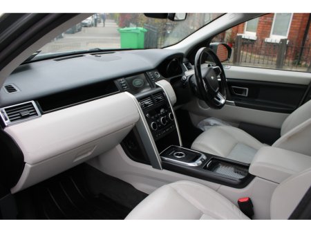 2015 Land Rover Discovery - thumbnail 6