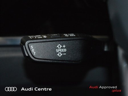 2025 Audi Q3 35 TDI 150 S-T SE €52,499 thumbnail
