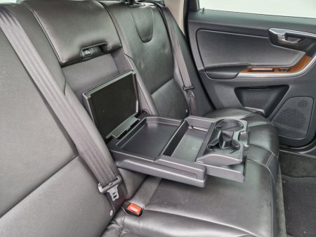 2015 Volvo XC60 - thumbnail 24