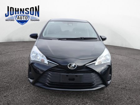 2018 Toyota Vitz - thumbnail 4