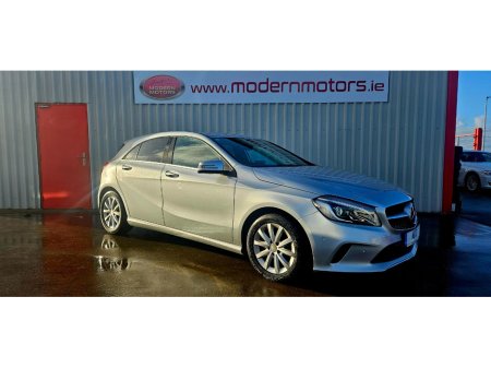 2017 Mercedes-Benz A Class - thumbnail 2