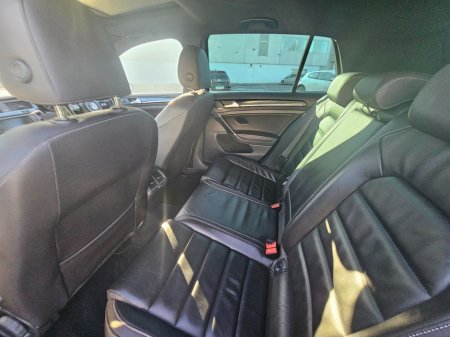 2016 Volkswagen Golf - thumbnail 15