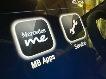 2026 Mercedes-Benz C Class C200 D AMG Line Edition + €70,152 thumbnail