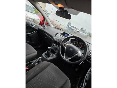 2016 Ford Fiesta 1.25 60PS Zetec €9,800 thumbnail