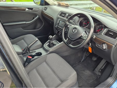2017 Volkswagen Jetta CL 2.0 TDI MANUAL 5SPEED 110BHP 4DR €12,900