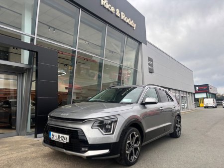 2024 Kia Niro - thumbnail 1