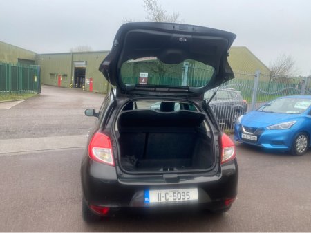 2011 Renault Clio - thumbnail 8