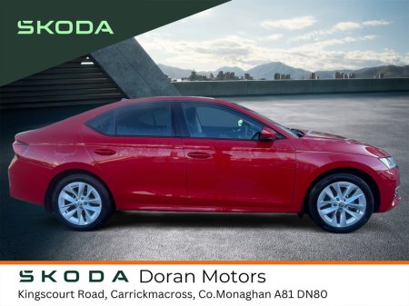 2025 Skoda Octavia SE 1.5 TSI 115HP €33,500 thumbnail