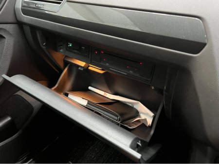 2018 Volkswagen Tiguan - thumbnail 18