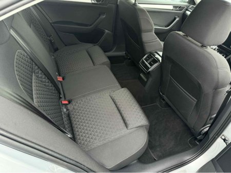 2023 Skoda Superb AMBITION 2.0 TDI 150HP 5DR €29,950 thumbnail