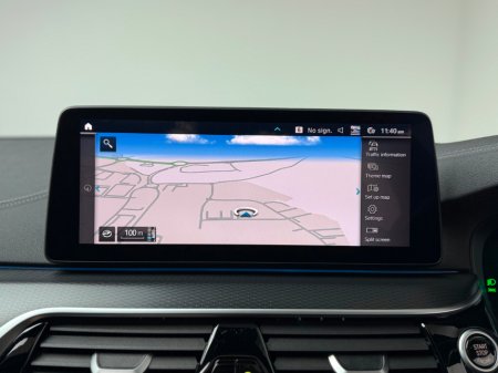 2023 BMW 5 Series - thumbnail 18