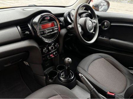 2016 MINI Hatch 1.5 COOPER €9,950 thumbnail