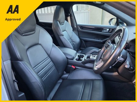 2022 Porsche Cayenne * COUPE * HIGH SPEC €68,900 thumbnail