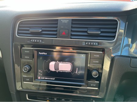 2019 Volkswagen Golf - thumbnail 17