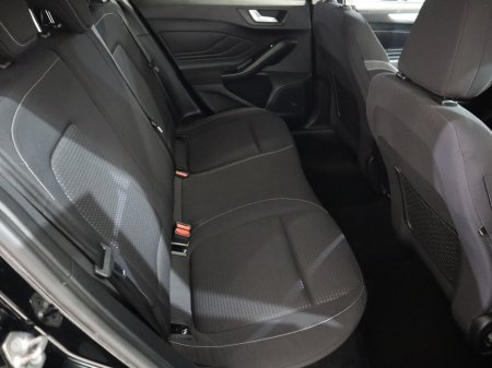 2019 Ford Focus *118* 1.0 T ZETEC 125PS 5DR €13,995 thumbnail