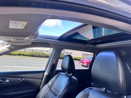 2017 Nissan X-Trail - thumbnail 32