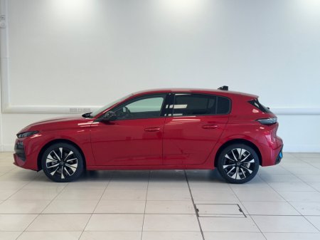 2026 Peugeot 308 - thumbnail 4