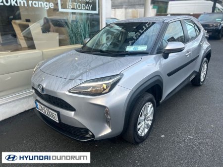 2023 Toyota Yaris CR Cross Luna 4DR Auto thumbnail