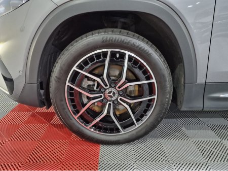 2023 Mercedes-Benz EQB 300 AMG LINE PREMIUM (PAN ROOF / 7 SEATER) 4MATIC AUTOMATIC **ONE OWNER / APPLE CARPLAY / BLIND SPOT ASSIST / ELECTRIC SUNROOF / ELECTRIC BOOTLID / REVERSE CAMERA / WIRELESS PHONE CHARGING** €39,900 thumbnail