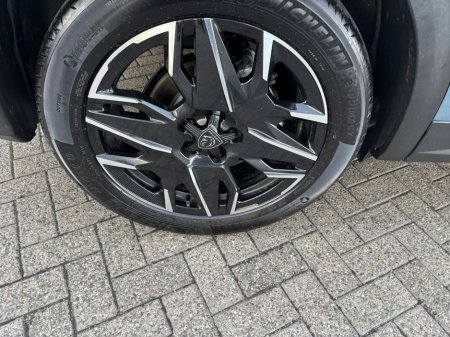2025 Peugeot 3008  €39,950