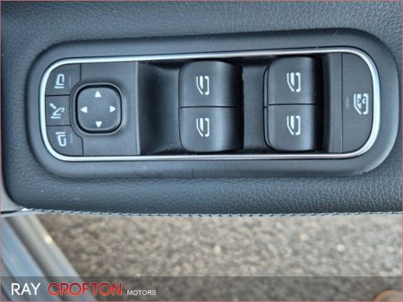 2023 Mercedes-Benz CLA Class CLA250E PHEV Coup A/T AMG Line Premium thumbnail