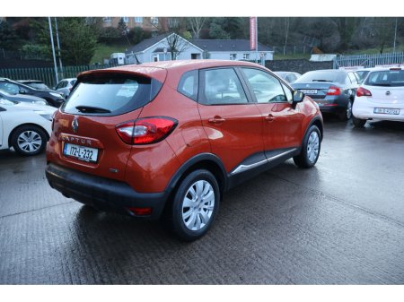 2017 Renault Captur LIFE Low Mileage New Timing Belt Exceptional Condition! €10,995 thumbnail