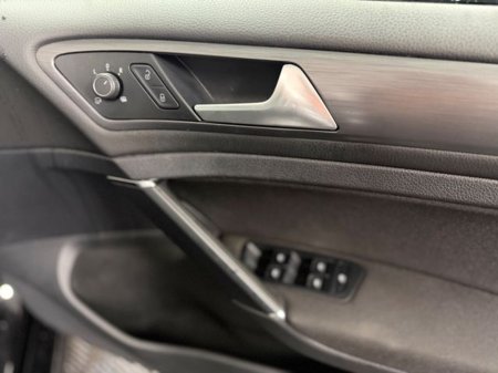 2018 Volkswagen Golf 2018 Golf 1.2 Automatic Low Mileage €19,777 thumbnail