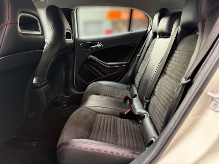 2015 Mercedes-Benz GLA Class - thumbnail 12