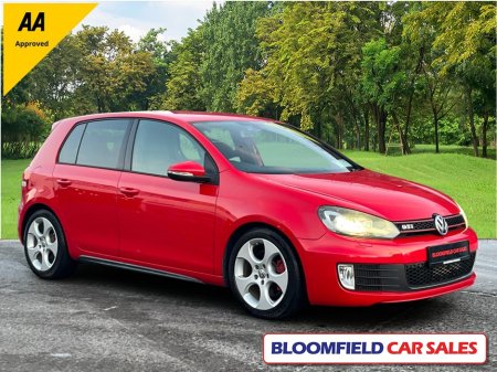 2012 Volkswagen Golf 2.0 GTI , DSG // LOW MILEAGE