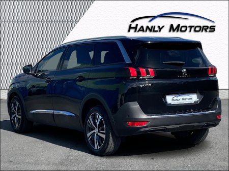 2023 Peugeot 5008 - thumbnail 6