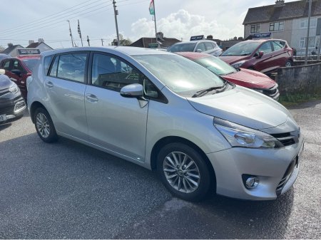 2017 Toyota Verso - thumbnail 7