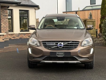 2015 Volvo XC60 - view 2