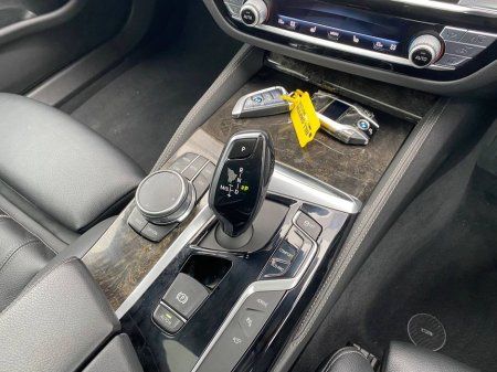 2019 BMW 5 Series - thumbnail 12