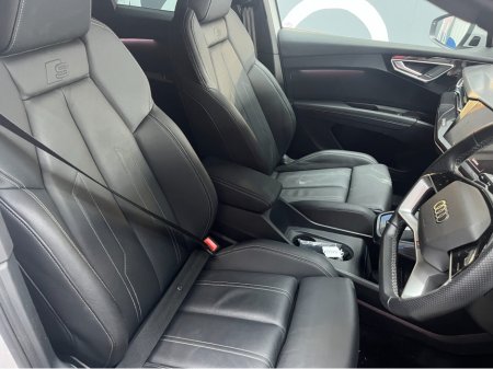 2023 Audi Q4 e-tron €34950 2023 AUDI Q4 E-TRON 40 S-LINE SPORTBACK ELECTRIC AUTOMATIC / CRUISE CONTROL / 360° PARKING CAMERA / HEATED SEATS / PADDLE SHIFTERS / APPLE CARPLAY / AMBIENT LIGHTS €34,950 thumbnail