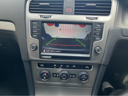 2016 Volkswagen Golf - thumbnail 18